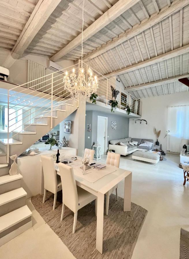 Whiteloft In Lucca Villa Eksteriør billede